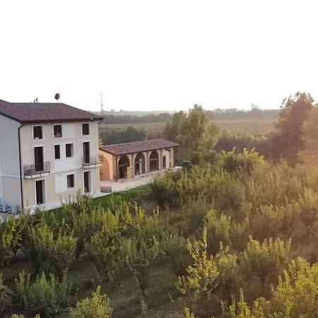 Corte Bottura Alloggio per agriturismo Castelnuovo del Garda